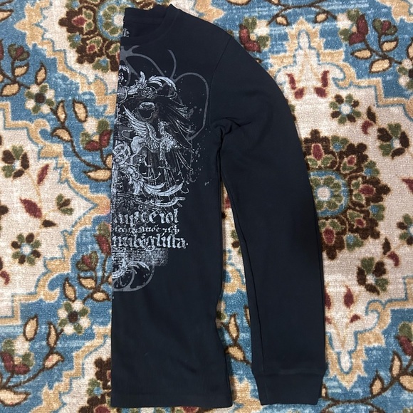 Affliction - Picture 5 of 6